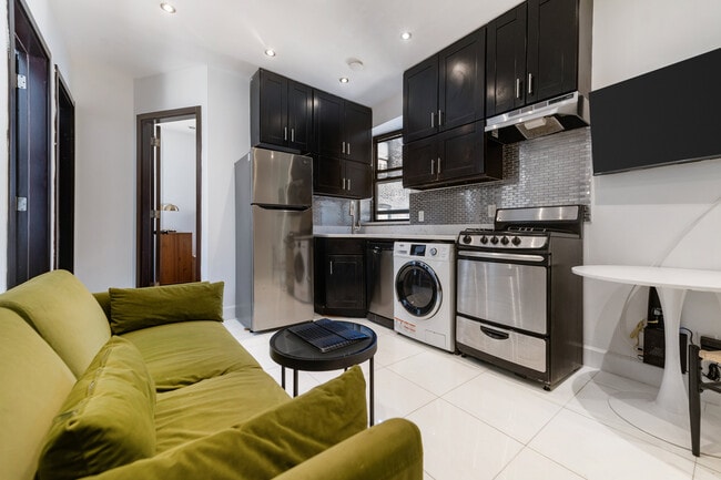 property at 4 W 108th St