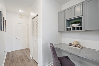 Summerwood on Towne Line Apartments in Indianapolis, IN - Foto de edificio - Building Photo