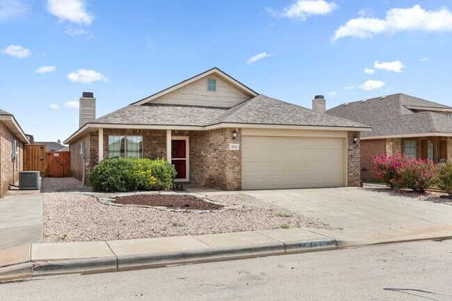 304 E 94th St in Odessa, TX - Building Photo - Building Photo