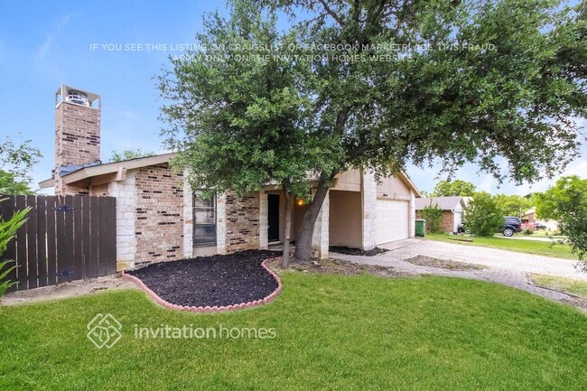 2424 Via Barcelona in Carrollton, TX - Building Photo - Building Photo
