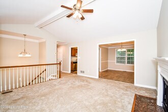 4662 Shenandoah Dr in Louisville, KY - Building Photo - Building Photo