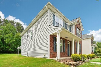 14417 Laurel Tree Ln in Huntersville, NC - Building Photo - Building Photo