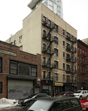 210 E 6th St in New York, NY - Building Photo - Building Photo