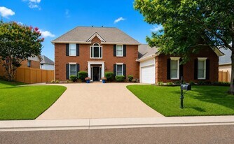 3911 Lighthouse Ln in Lakeland, TN - Building Photo