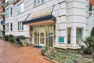 401 N Church St in Charlotte, NC - Building Photo