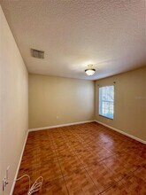 5541 Dark Star Loop in Wesley Chapel, FL - Building Photo - Building Photo