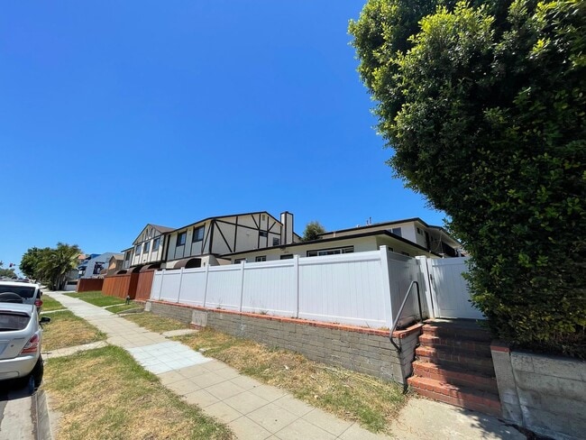 property at 2250-54 Garnet Ave