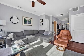 1608 W Byron St in Chicago, IL - Building Photo - Building Photo