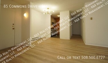 85 Commons Dr in Shrewsbury, MA - Building Photo - Building Photo