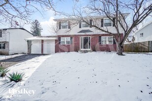 1369 Greenock Rd in Columbus, OH - Building Photo