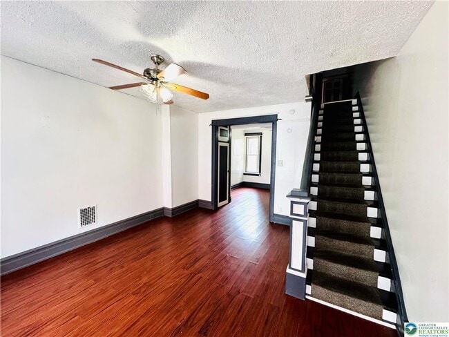 637 N Penn St in Allentown, PA - Foto de edificio - Building Photo