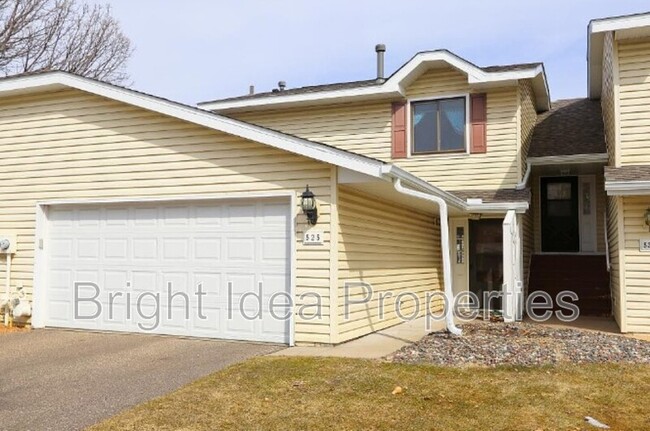 property at 525 Pleasure Creek Dr