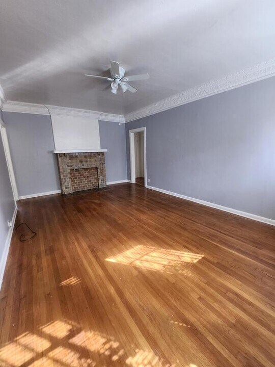 4023 W 6th St in Los Angeles, CA - Building Photo