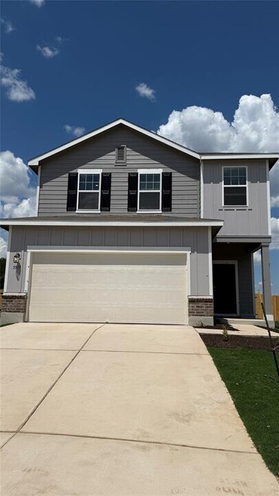5537 Cyclamen Dr in Austin, TX - Building Photo