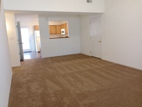 1729-1731-1731 Louise Cir in Columbia, MO - Building Photo - Building Photo