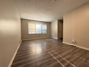 246 Bowling Green Dr in Montgomery, AL - Building Photo - Building Photo