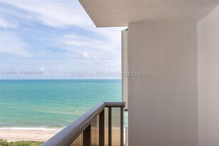 6039 Collins Ave in Miami Beach, FL - Building Photo
