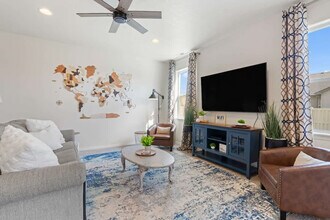 3806 Winged Dove St in Caldwell, ID - Building Photo - Building Photo