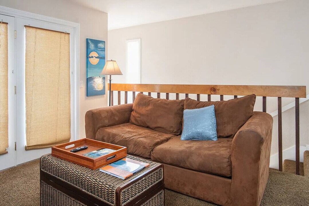 1576 Lorraine Dr-Unit -ID1058617P in Encinitas, CA - Building Photo