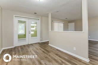 4433 Lane Ave S in Jacksonville, FL - Building Photo - Building Photo