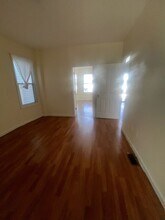 51 Holland St, Unit 1 in Newark, NJ - Building Photo - Building Photo