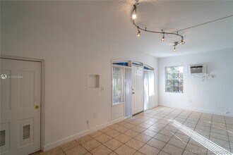 8200 Harding Ave-Unit -1 in Miami Beach, FL - Building Photo - Building Photo