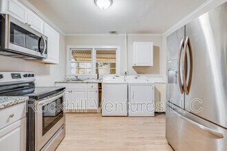 1123 E 70th St in Savannah, GA - Building Photo - Building Photo