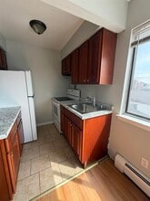 230 68th St in Guttenberg, NJ - Building Photo - Building Photo