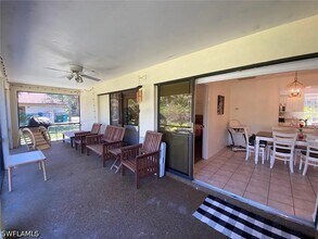 5121 Teak Wood Dr in Naples, FL - Building Photo - Building Photo