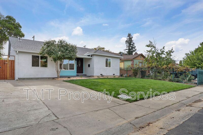 4630 Lemon Hill Ave in Sacramento, CA - Building Photo