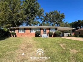 1624 Nellie Rd in Memphis, TN - Building Photo