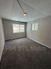 25 S Dellwood Ave in St. Louis, MO - Building Photo - Building Photo