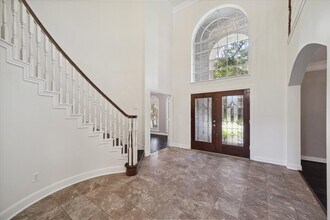 30 Watermill Pl in Sugar Land, TX - Building Photo - Building Photo