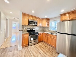 50 Sawyer Ave, Unit 2 in Boston, MA - Building Photo - Building Photo