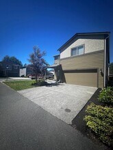 32501 133rd Pl SE in Sultan, WA - Building Photo - Building Photo