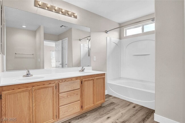 property at 4857 Eureka Diamond Ct