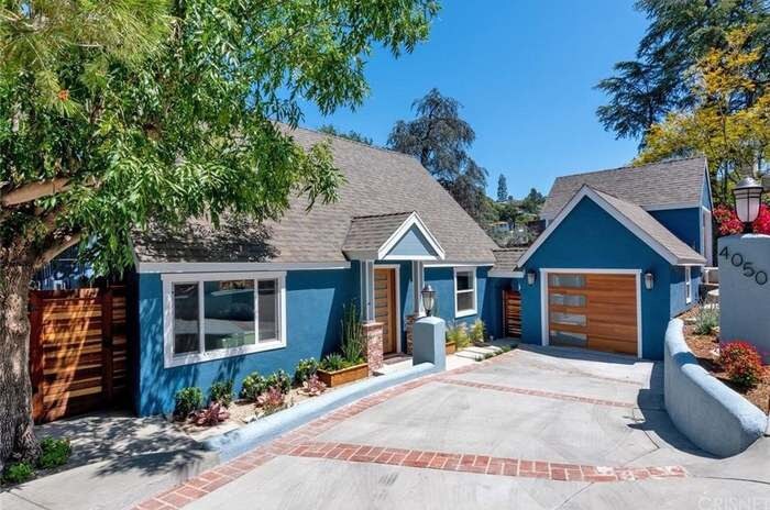 4050 Davana Rd in Sherman Oaks, CA - Building Photo