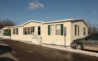 Carriage Hills Mobile Home Park Apartments