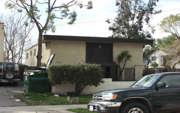 994 Leslie Rd in El Cajon, CA - Building Photo - Building Photo