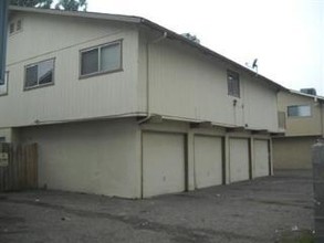 681 W Ashlan Ave in Clovis, CA - Building Photo - Other