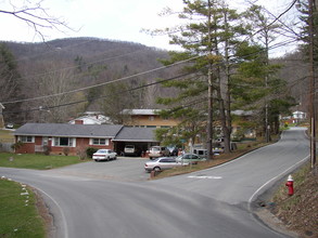 Park Street Apartments in Boone, NC - Building Photo - Building Photo