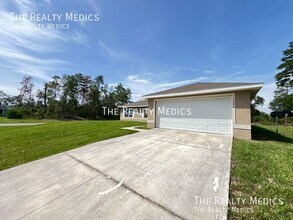 16096 SW 25th Terrace in Ocala, FL - Building Photo - Building Photo