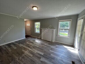 900 Meadowbrook Dr in Birmingham, AL - Building Photo - Building Photo