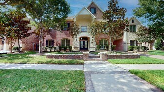 18814 Cove Vista Ln in Cypress, TX - Building Photo