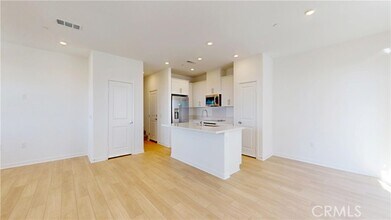 8421 Gabrielino Ct in Rancho Cucamonga, CA - Building Photo - Building Photo