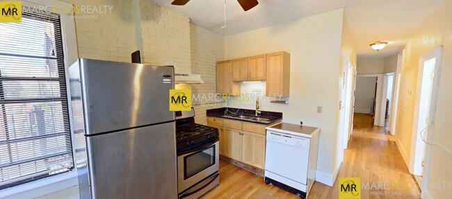 property at 86 Hammond St