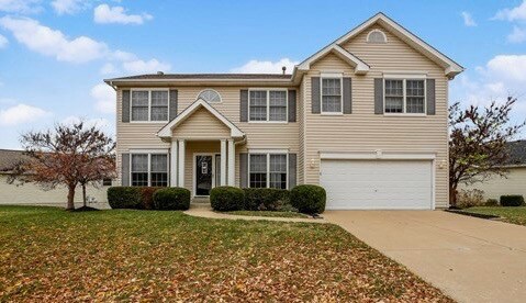 934 Centerfield Dr in O'Fallon, MO - Building Photo