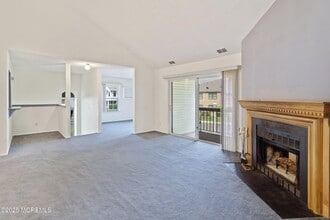 2504 Lighthouse Ln in Sayreville, NJ - Building Photo - Building Photo