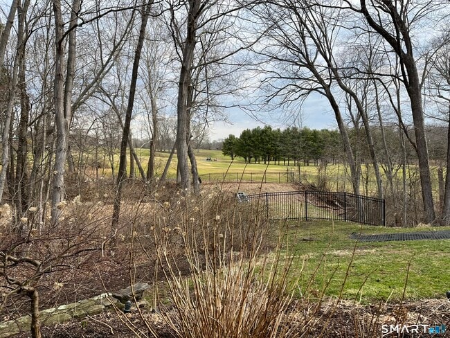 property at 289 Heritage Vlg