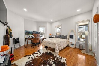 31 Park Ave in Dumont, NJ - Building Photo - Building Photo